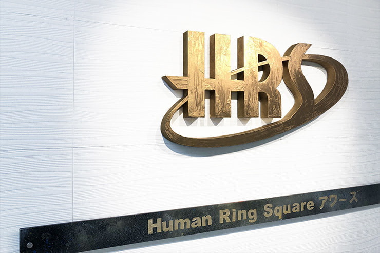 アワーズ株式会社のlogo